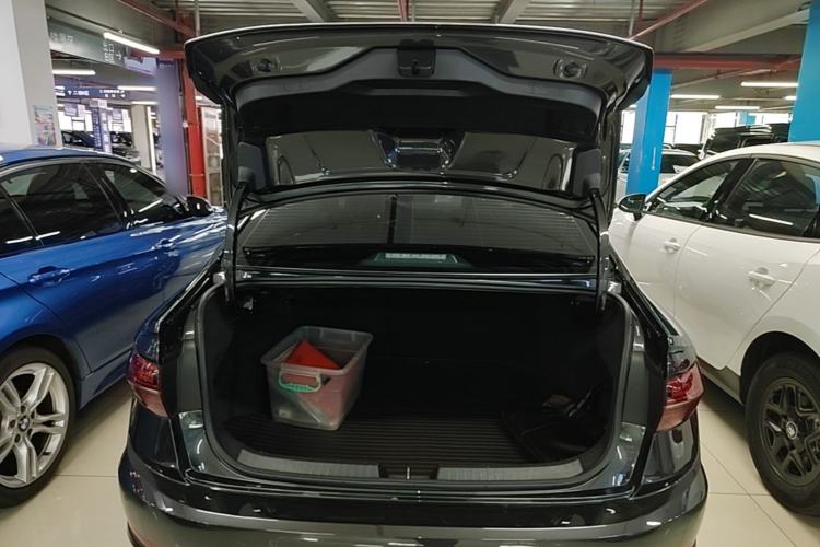 Used Volkswagen Sagitar 2022 280TSI DSG Excellence Edition Trunk