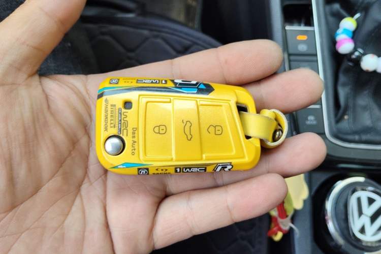Used Volkswagen Sagitar 2022 280TSI DSG Excellence Edition Vehicle Key