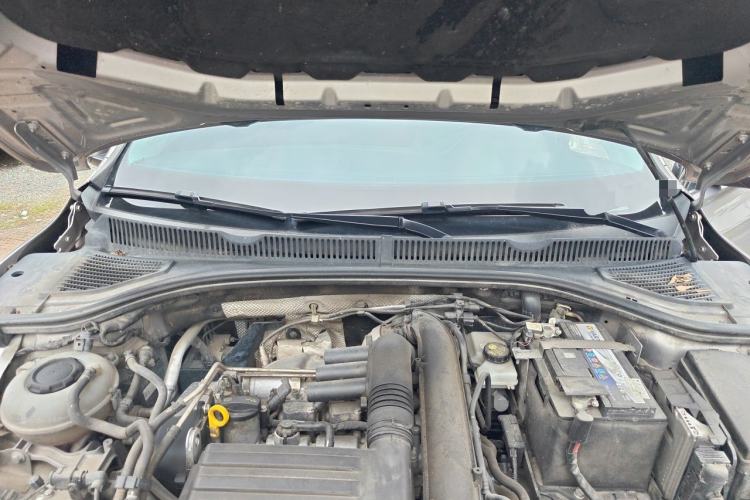 Used Volkswagen Sagitar 2022 280TSI DSG Excellence Edition Engine Bay