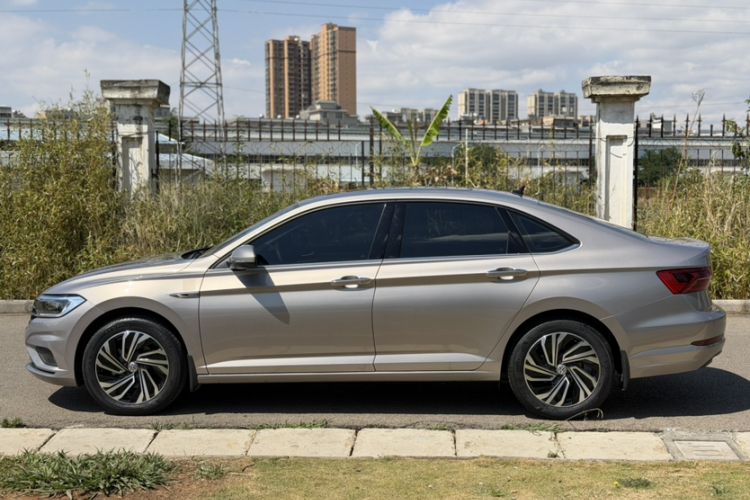 Used Volkswagen Sagitar 2022 200TSI DSG Flyover Edition Exterior 3