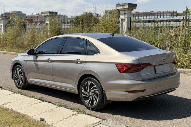 Used Volkswagen Sagitar 2022 200TSI DSG Flyover Edition Exterior 4