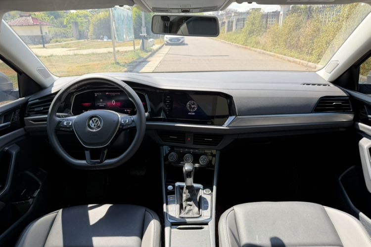 Used Volkswagen Sagitar 2022 200TSI DSG Flyover Edition Interior 1