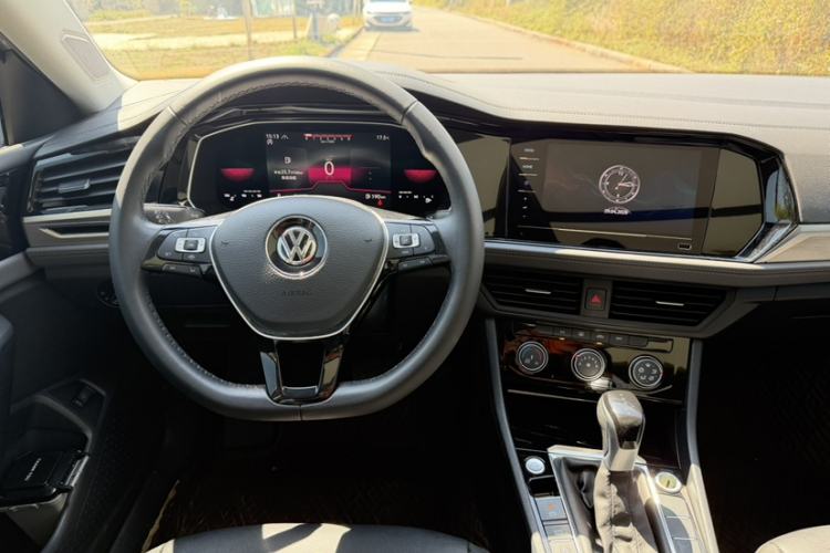 Used Volkswagen Sagitar 2022 200TSI DSG Flyover Edition Interior 2