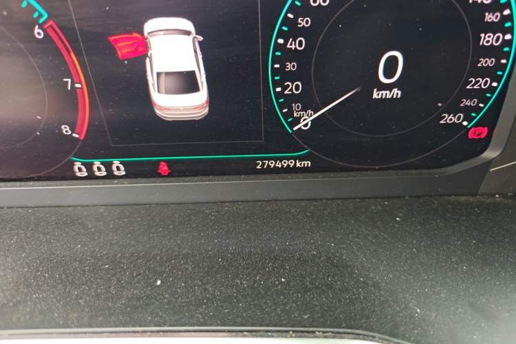 Used Volkswagen Sagitar 2022 280TSI DSG Excellence Edition Odometer Close Up