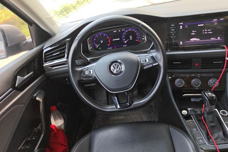 Used Volkswagen Sagitar 2022 280TSI DSG Flyover Edition Steering Wheel