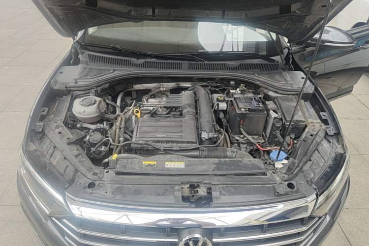 Used Volkswagen Sagitar 2022 280TSI DSG Flyover Edition Engine Bay