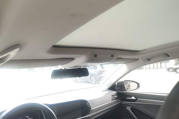 Used Volkswagen Sagitar 2022 280TSI DSG Flyover Edition Headliner