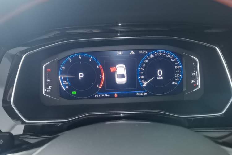 Used Volkswagen Sagitar 2022 280TSI DSG Flyover Edition Instrument Cluster