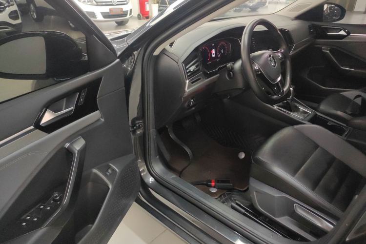 Used Volkswagen Sagitar 2022 280TSI DSG Excellence Edition Interior 3