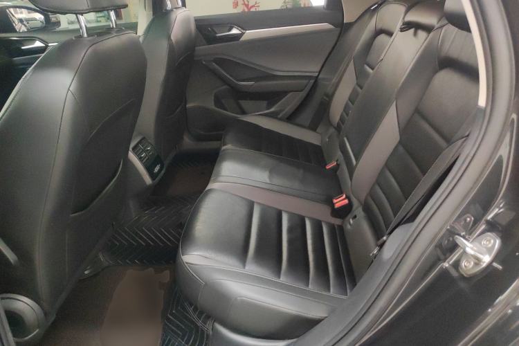 Used Volkswagen Sagitar 2022 280TSI DSG Excellence Edition Interior 4