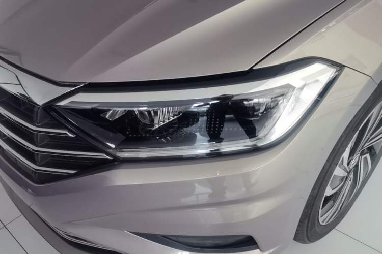 Used Volkswagen Sagitar 2022 280TSI DSG Flyover Edition Left Front Headlight