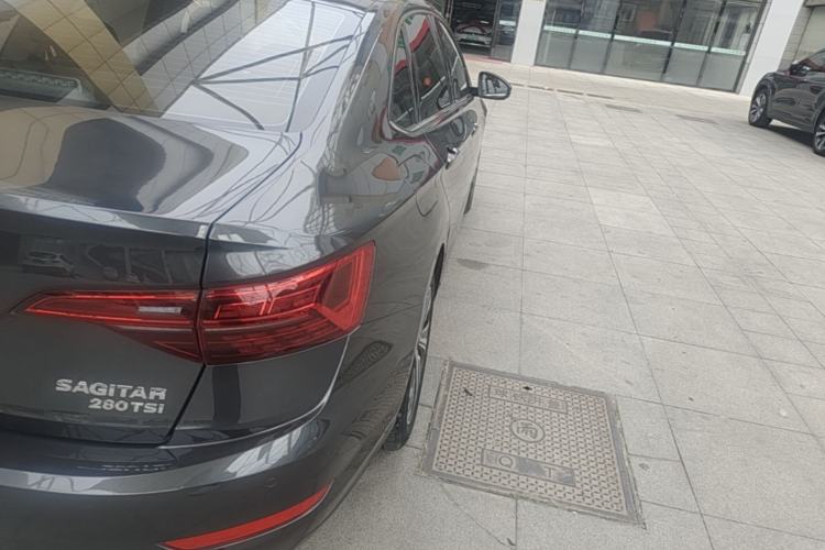 Used Volkswagen Sagitar 2022 280TSI DSG Flyover Edition Right Rear Taillight