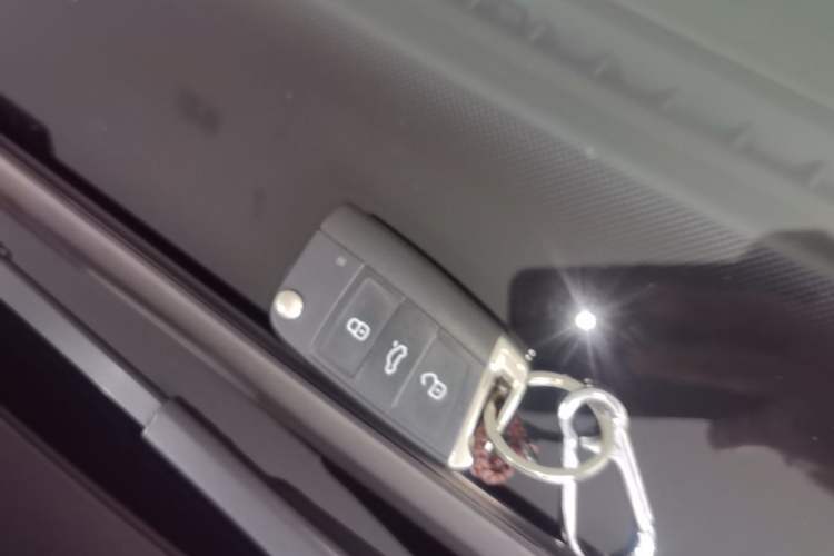 Used Volkswagen Sagitar 2022 280TSI DSG Flyover Edition Vehicle Key