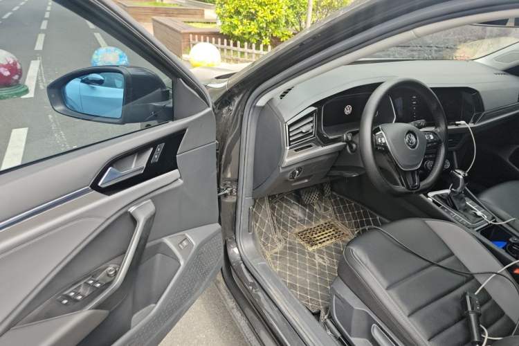 Used Volkswagen Sagitar 2022 280TSI DSG Flyover Edition Driver Seat