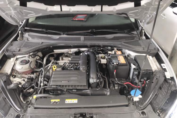 Used Volkswagen Sagitar 2022 280TSI DSG Excellence Edition Engine Bay