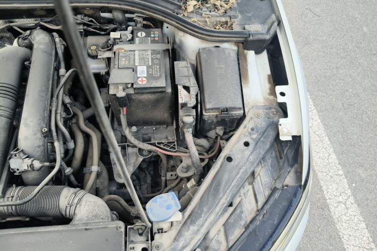 Used Volkswagen Sagitar 2022 280TSI DSG Flyover Edition Engine Bay Left