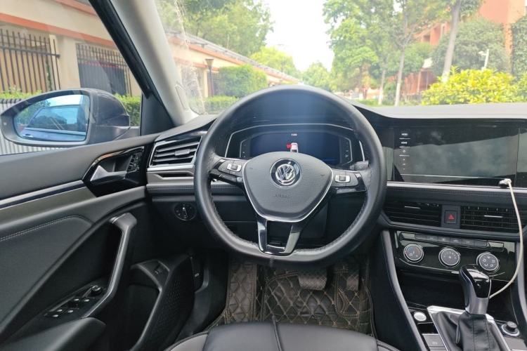 Used Volkswagen Sagitar 2022 280TSI DSG Flyover Edition Steering Wheel