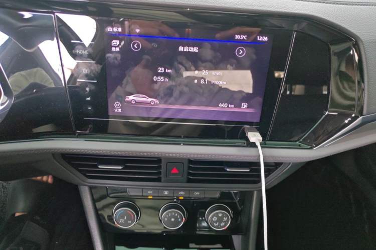 Used Volkswagen Sagitar 2022 280TSI DSG Excellence Edition Audio And AC Panel