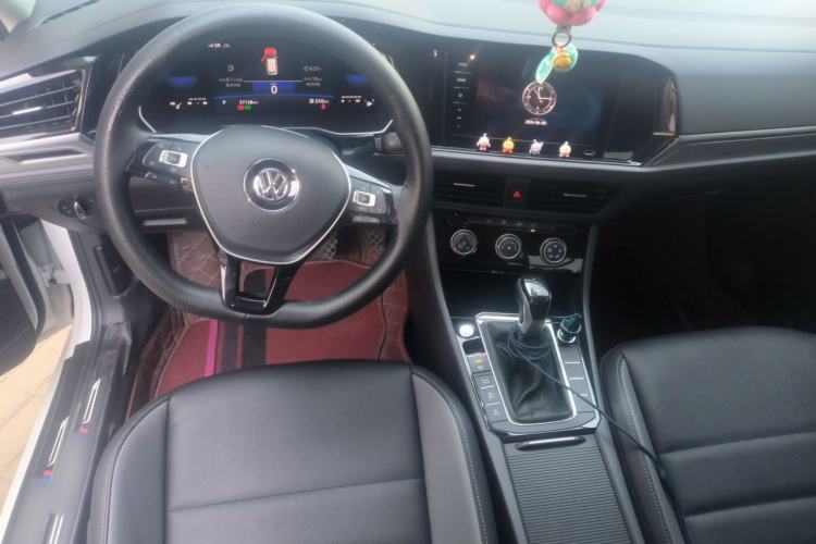 Used Volkswagen Sagitar 2022 280TSI DSG Excellence Edition Center Console