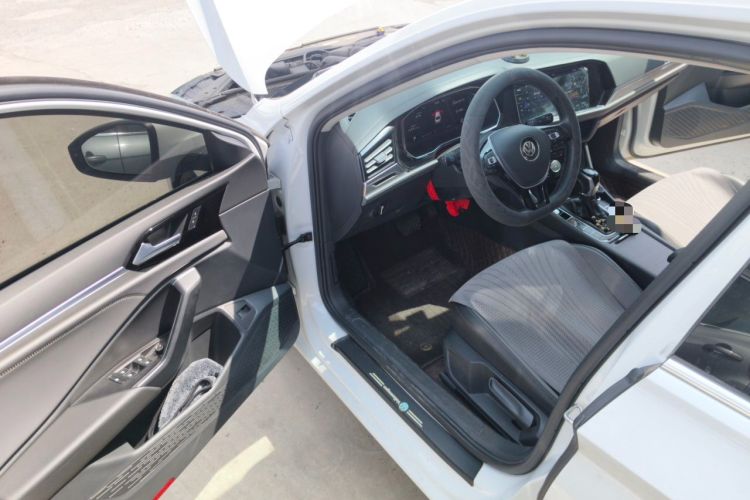 Used Volkswagen Sagitar 2022 280TSI DSG Excellence Edition Driver Seat