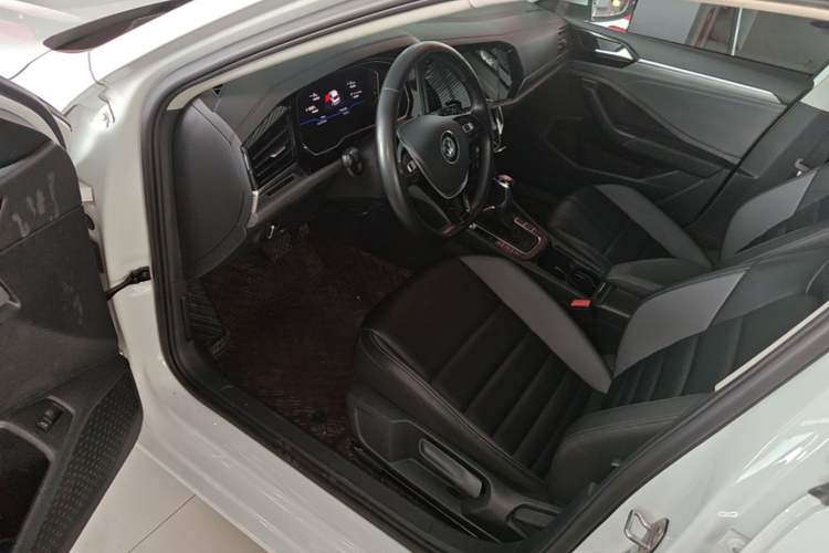 Used Volkswagen Sagitar 2022 280TSI DSG Excellence Edition Driver Seat
