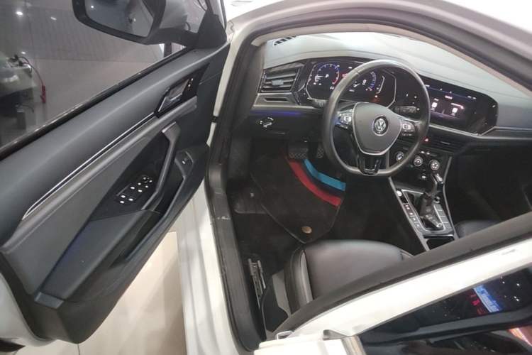 Used Volkswagen Sagitar 2022 280TSI DSG Excellence Edition Driver Seat