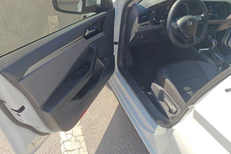 Used Volkswagen Sagitar 2022 200TSI DSG Excellence Edition Driver Seat