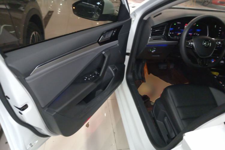 Used Volkswagen Sagitar 2022 280TSI DSG Flyover Edition Driver Seat