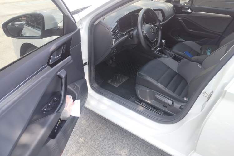 Used Volkswagen Sagitar 2022 280TSI DSG Flyover Edition Driver Seat