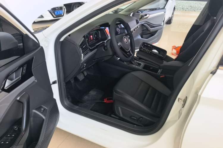Used Volkswagen Sagitar 2022 280TSI DSG Flyover Edition Driver Seat