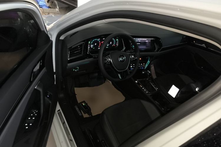Used Volkswagen Sagitar 2022 280TSI DSG Excellence Edition Driver Seat