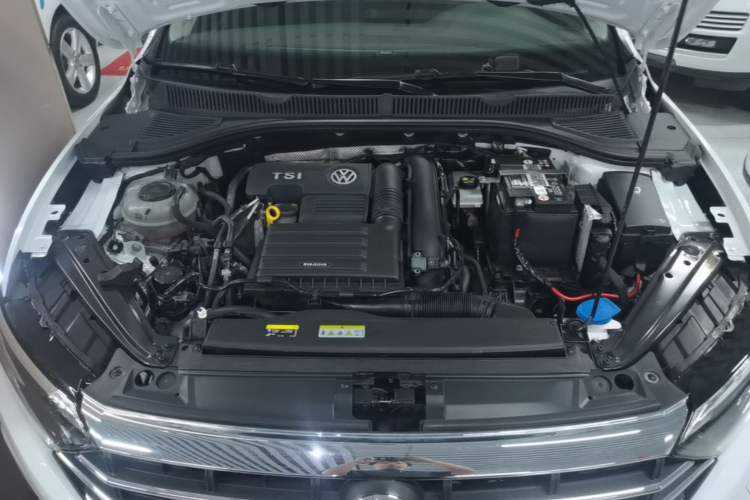 Used Volkswagen Sagitar 2022 280TSI DSG Excellence Edition Engine Bay