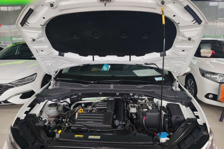 Used Volkswagen Sagitar 2022 280TSI DSG Flyover Edition Engine Bay