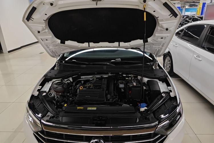 Used Volkswagen Sagitar 2022 280TSI DSG Flyover Edition Engine Bay