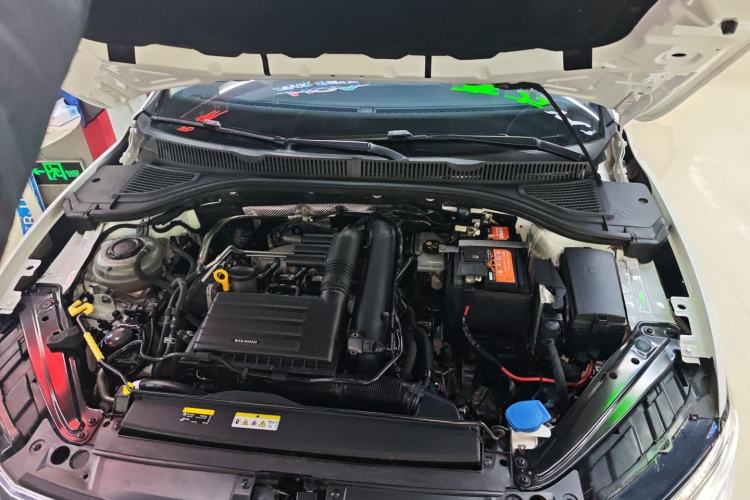 Used Volkswagen Sagitar 2022 280TSI DSG Flyover Edition Engine Bay