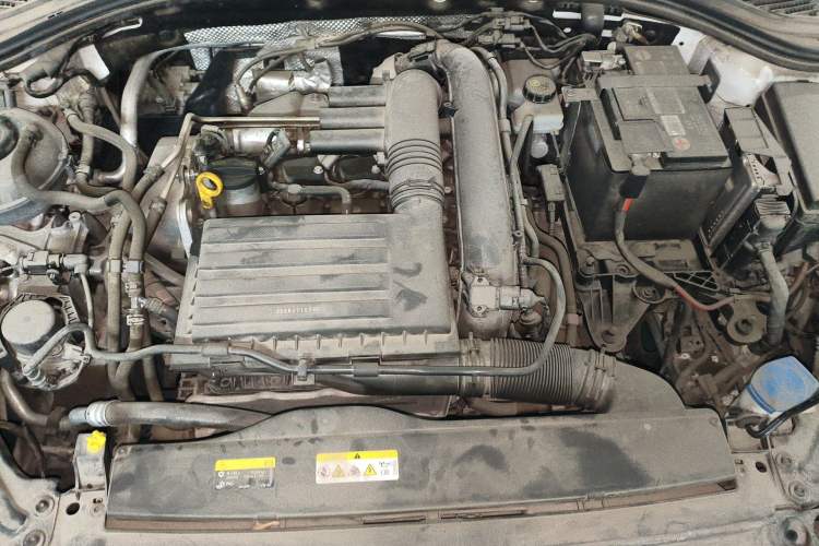 Used Volkswagen Sagitar 2022 280TSI DSG Excellence Edition Engine Bay