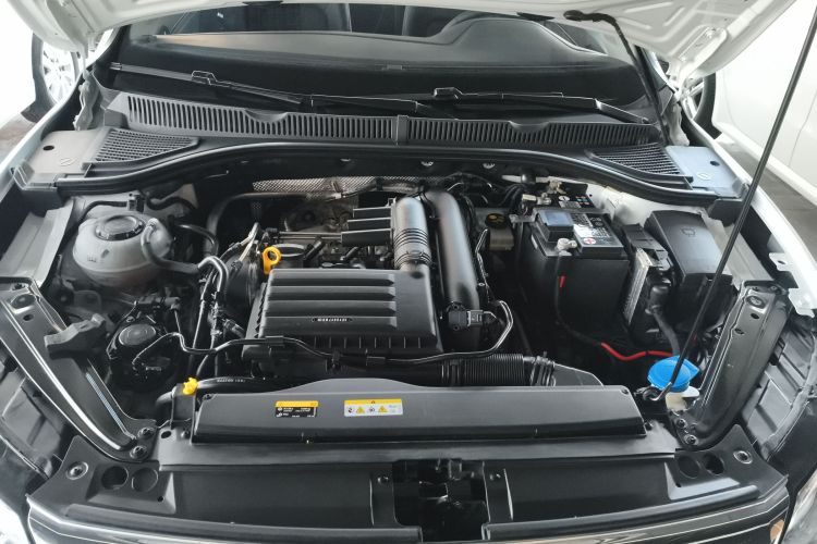 Used Volkswagen Sagitar 2022 280TSI DSG Flyover Edition Engine Bay
