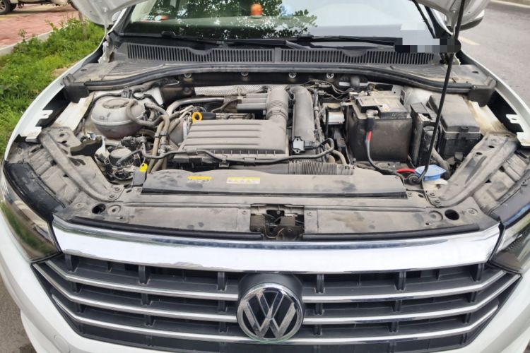 Used Volkswagen Sagitar 2022 280TSI DSG Excellence Edition Engine Bay