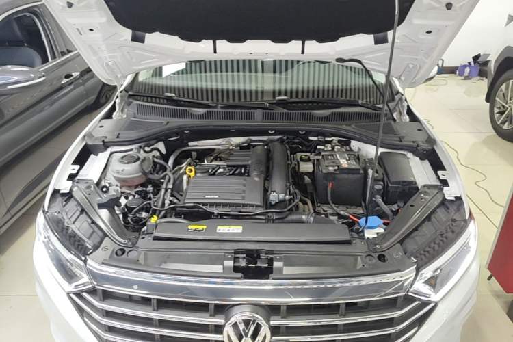 Used Volkswagen Sagitar 2022 280TSI DSG Excellence Edition Engine Bay