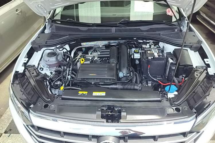Used Volkswagen Sagitar 2022 280TSI DSG Flyover Edition Engine Bay