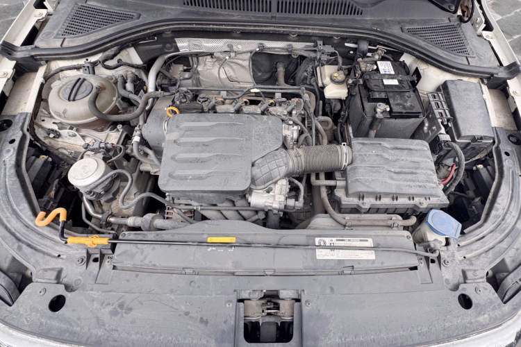 Used Volkswagen Sagitar 2022 280TSI DSG Flyover Edition Engine Bay