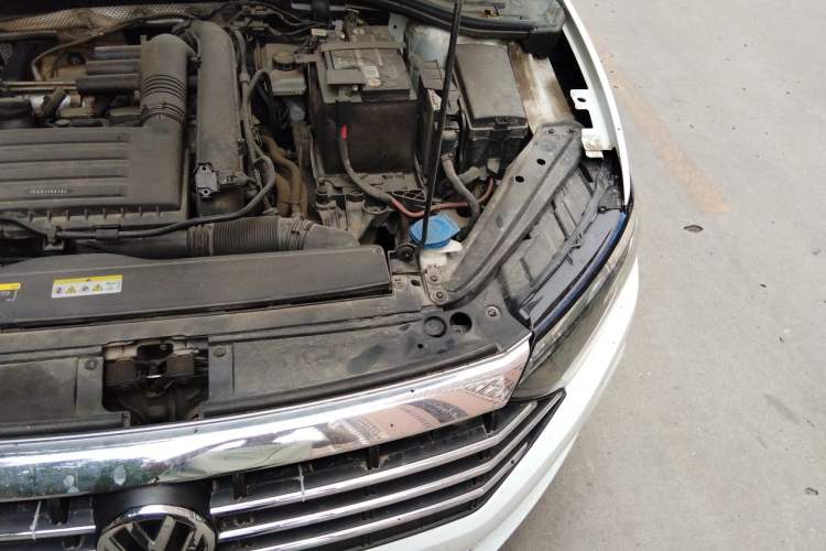 Used Volkswagen Sagitar 2022 280TSI DSG Flyover Edition Engine Bay Left