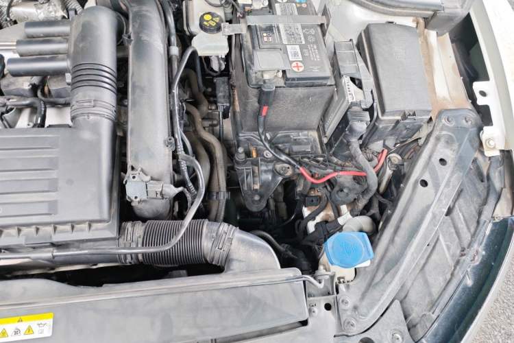 Used Volkswagen Sagitar 2022 280TSI DSG Excellence Edition Engine Bay Left