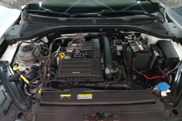 Used Volkswagen Sagitar 2022 280TSI DSG Flyover Edition Engine Bay