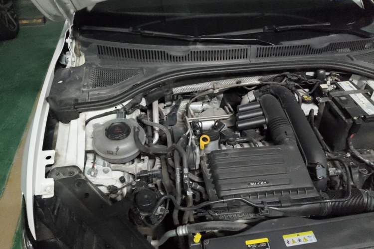 Used Volkswagen Sagitar 2022 280TSI DSG Excellence Edition Engine Bay Right