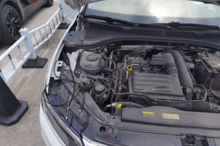 Used Volkswagen Sagitar 2022 280TSI DSG Excellence Edition Engine Bay Right
