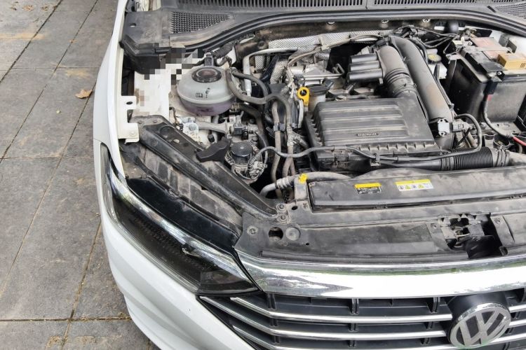 Used Volkswagen Sagitar 2022 280TSI DSG Excellence Edition Engine Bay Right