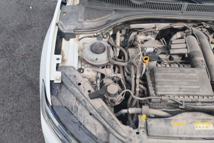 Used Volkswagen Sagitar 2022 200TSI DSG Flyover Edition Engine Bay Right