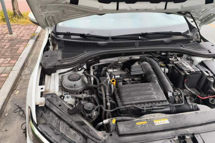 Used Volkswagen Sagitar 2022 280TSI DSG Flyover Edition Engine Bay Right