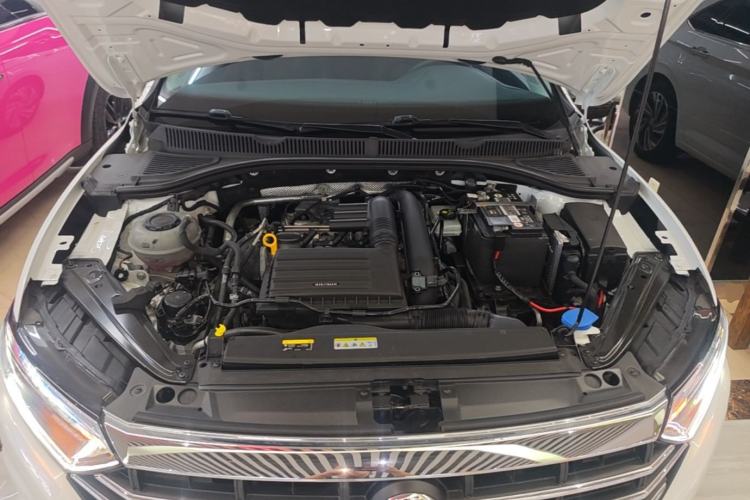 Used Volkswagen Sagitar 2022 280TSI DSG Flyover Edition Engine Bay
